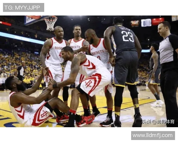 2018季后赛火箭对勇士精彩对决全场录像回顾与分析